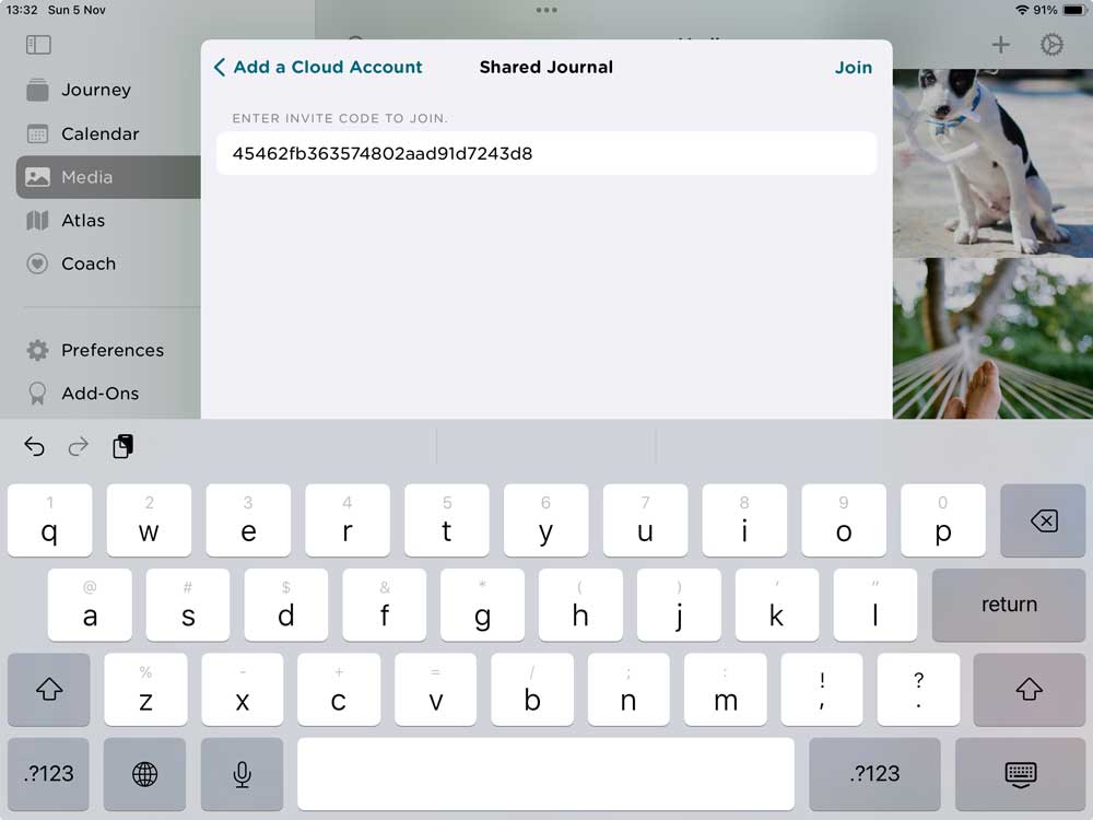 Paste an invite code that someone could have sent you for you to join a shared journal with them.